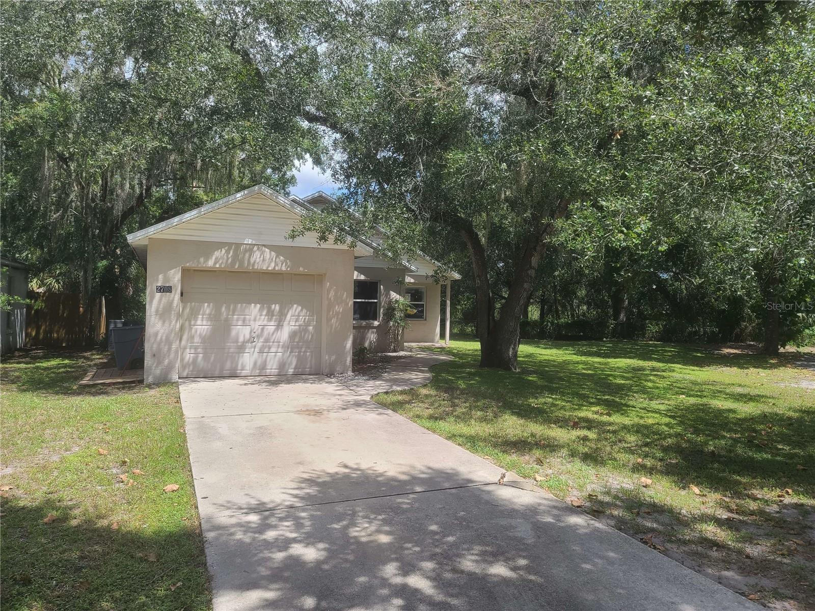 Image 2 of 9 For 2708 Lorraine Drive