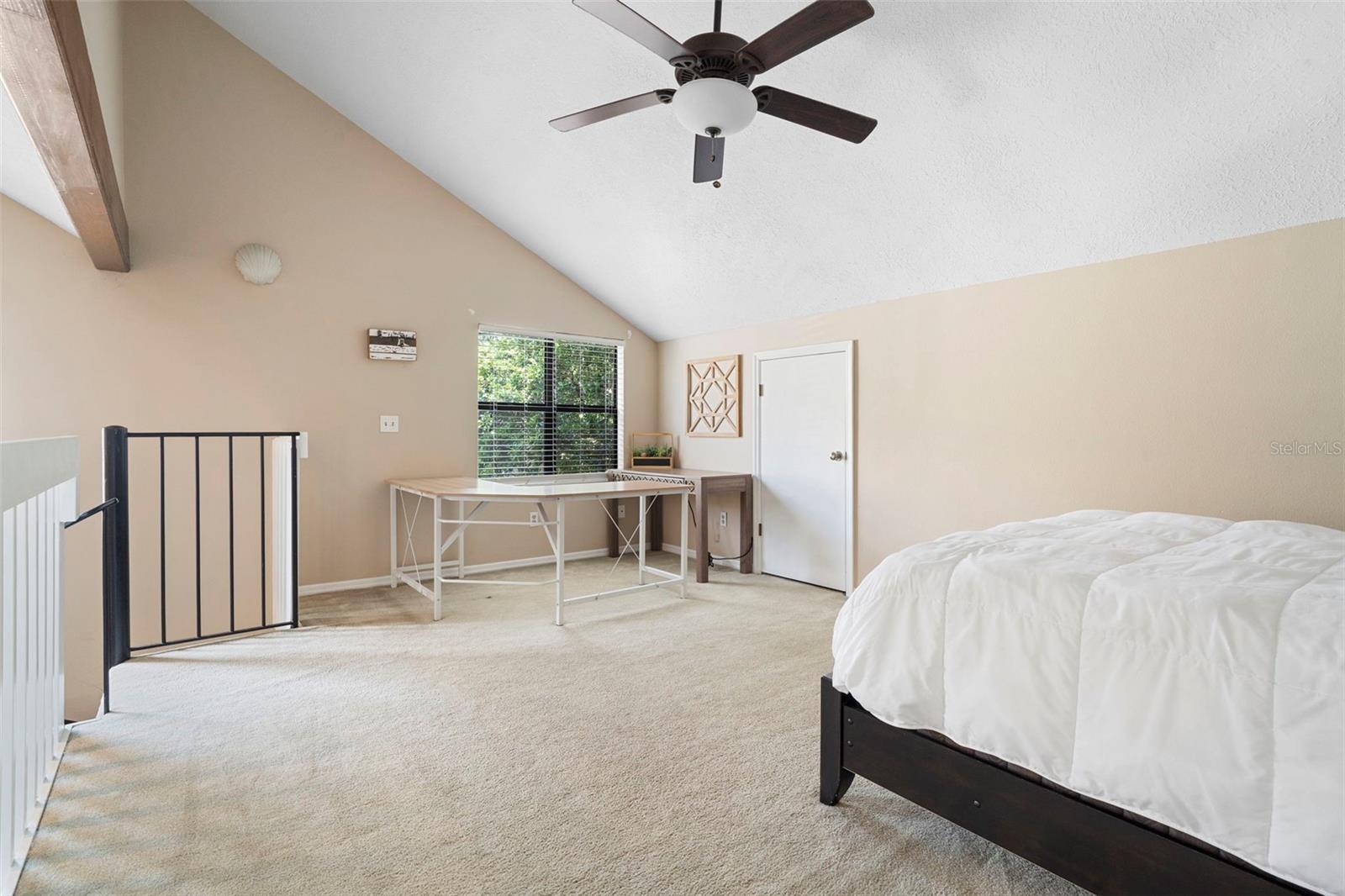 Image 25 of 33 For 3030 Bridgehampton Lane