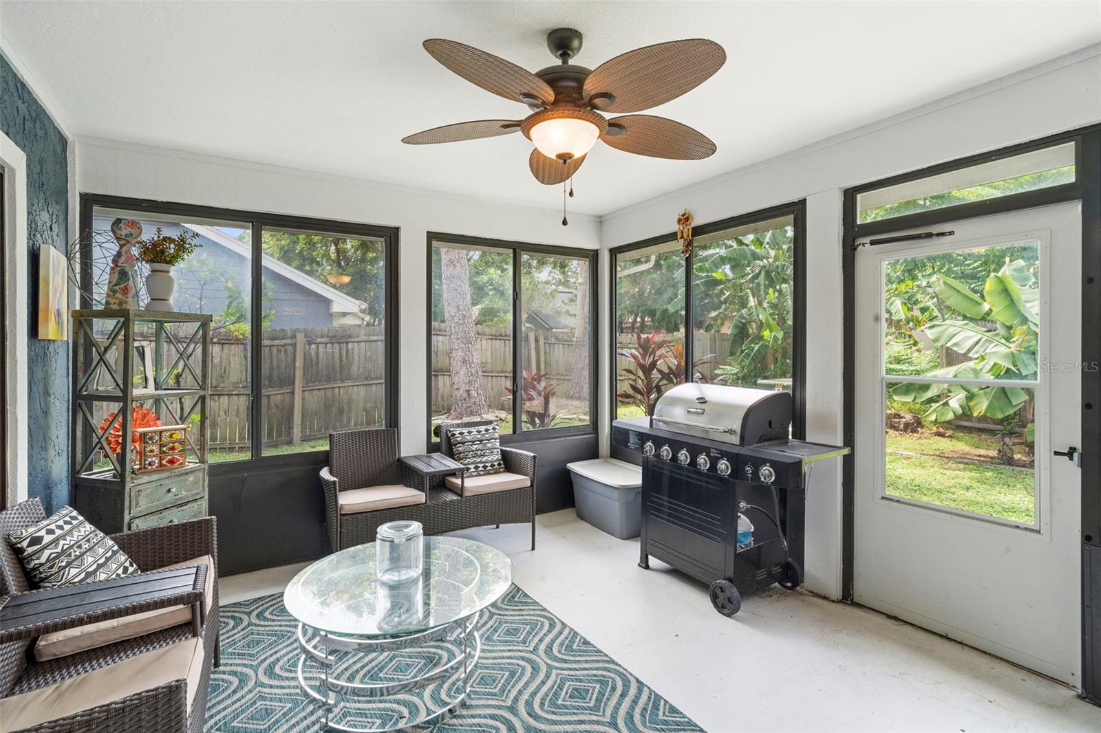 Image 26 of 33 For 3030 Bridgehampton Lane
