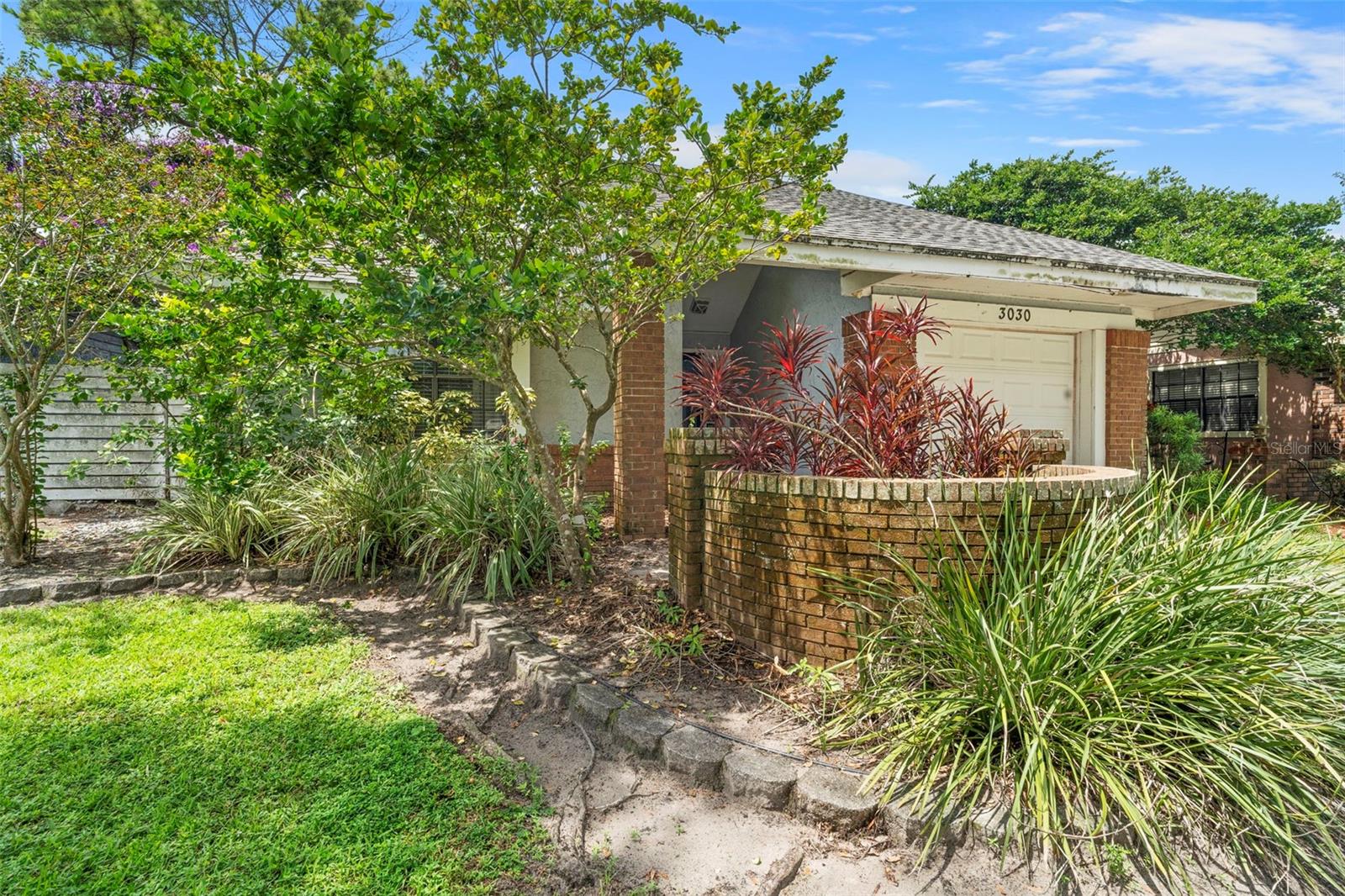 Image 4 of 33 For 3030 Bridgehampton Lane