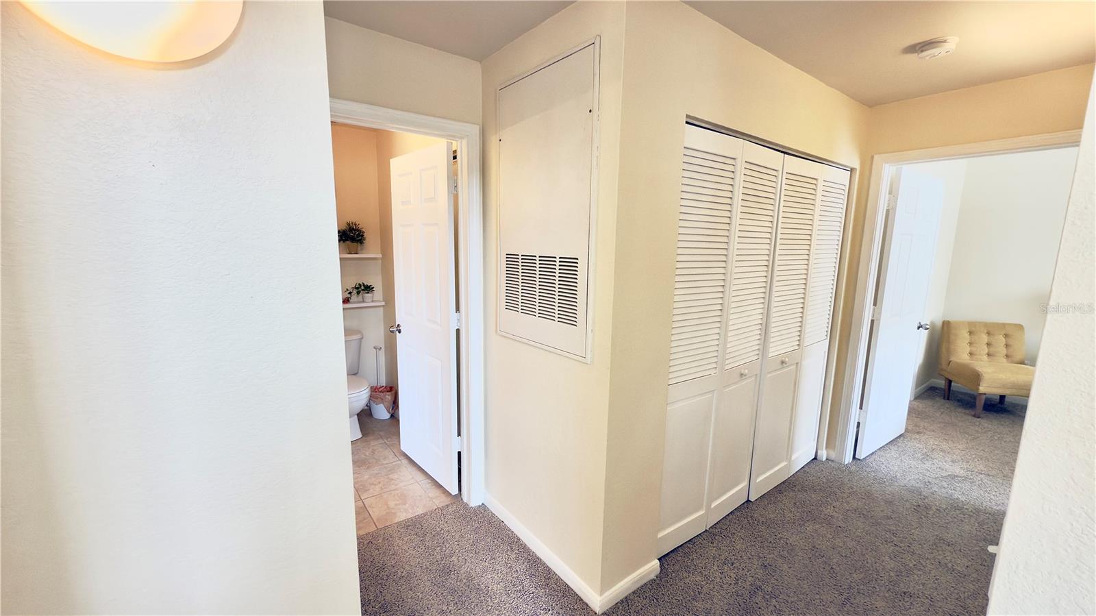 Image 17 of 39 For 9005 Lee Vista Boulevard 1805