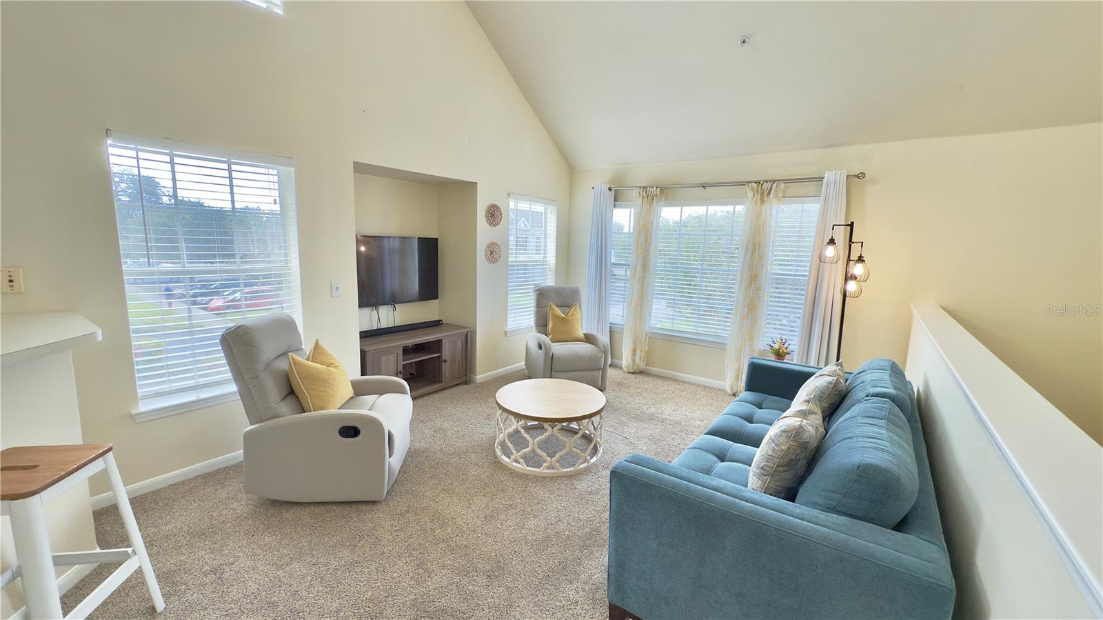 Image 4 of 39 For 9005 Lee Vista Boulevard 1805