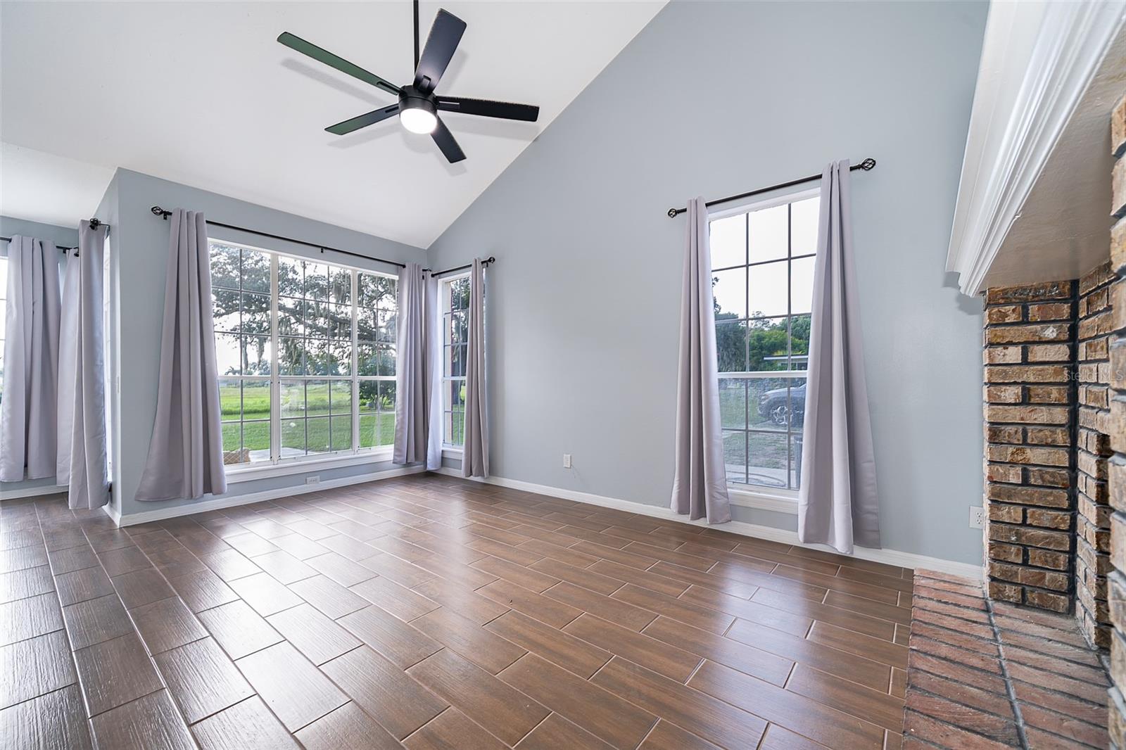 Image 11 of 34 For 1573 Errol Parkway