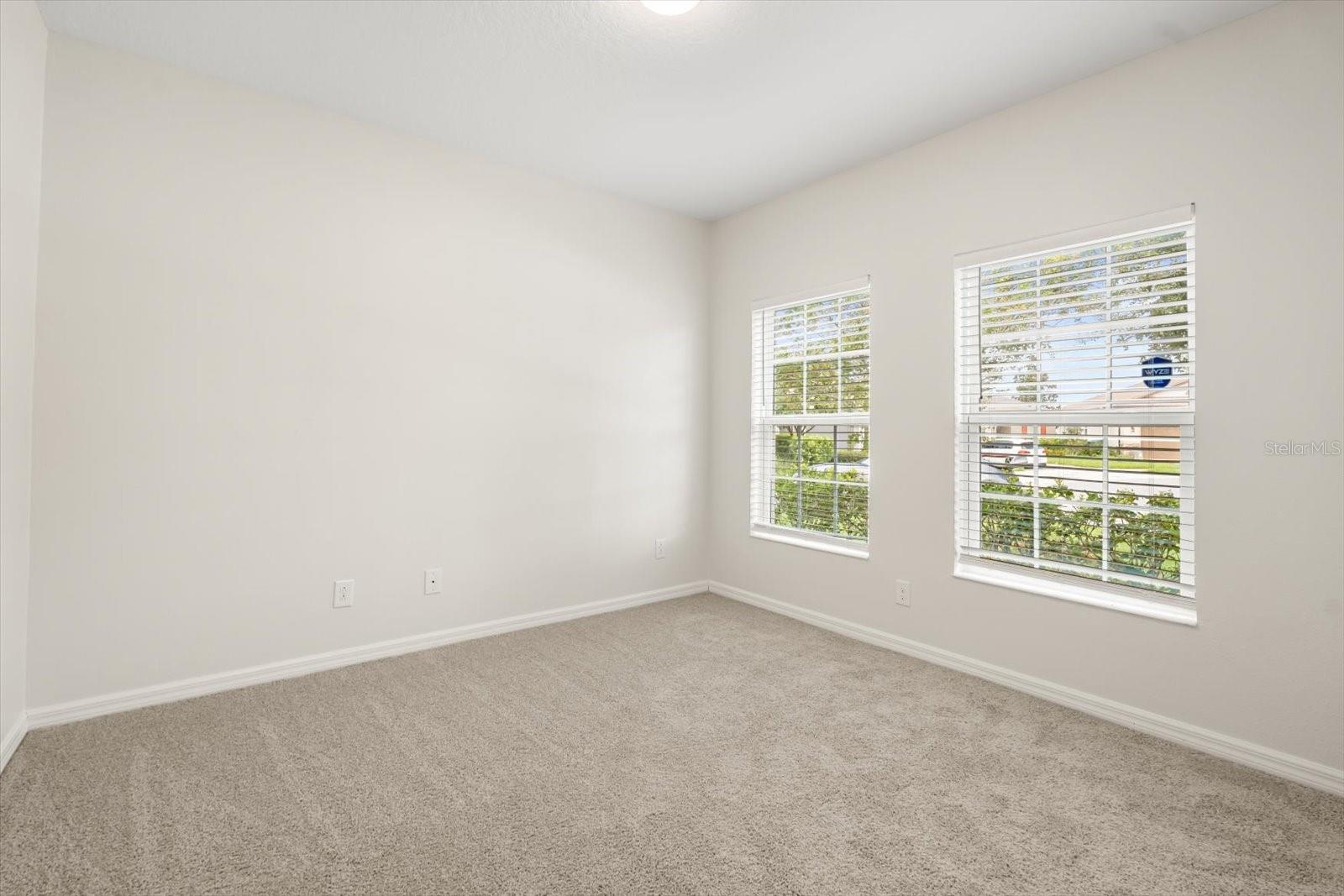 Image 10 of 32 For 204 Sangmon Court