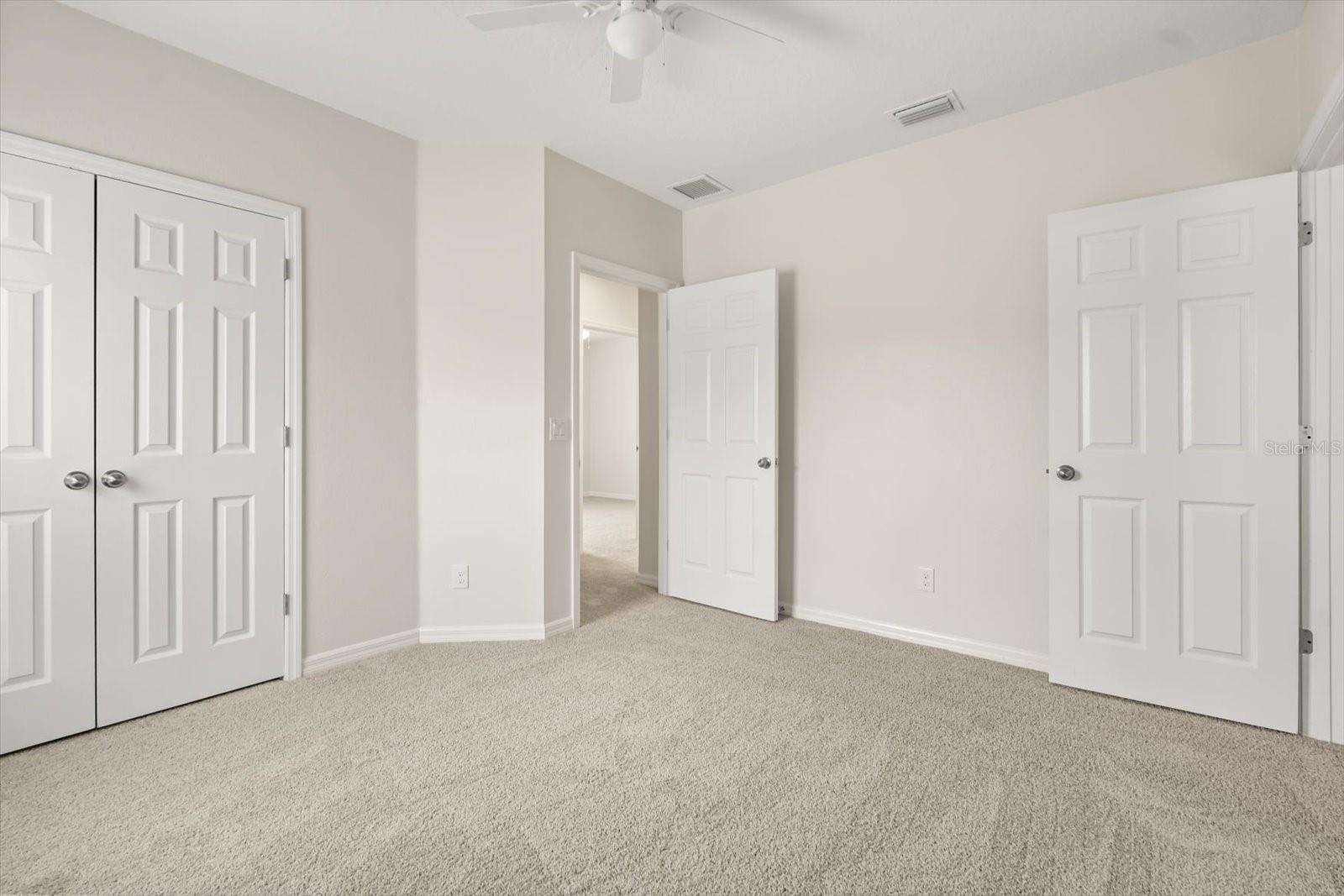 Image 16 of 32 For 204 Sangmon Court