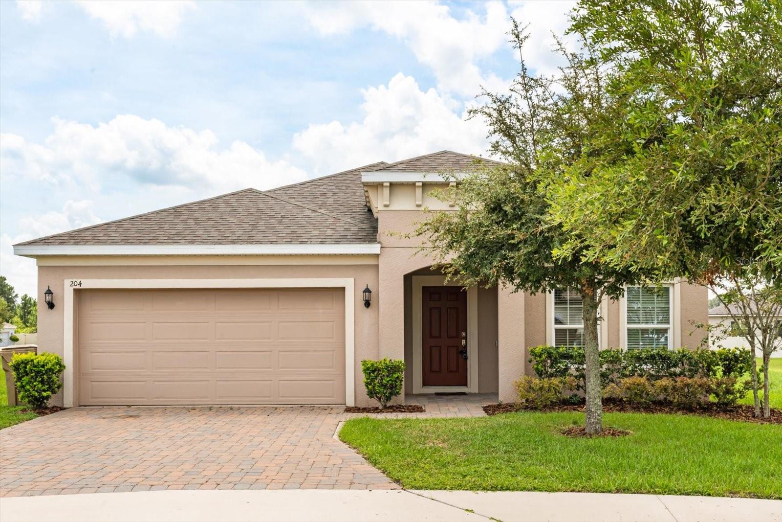 Image 28 of 32 For 204 Sangmon Court