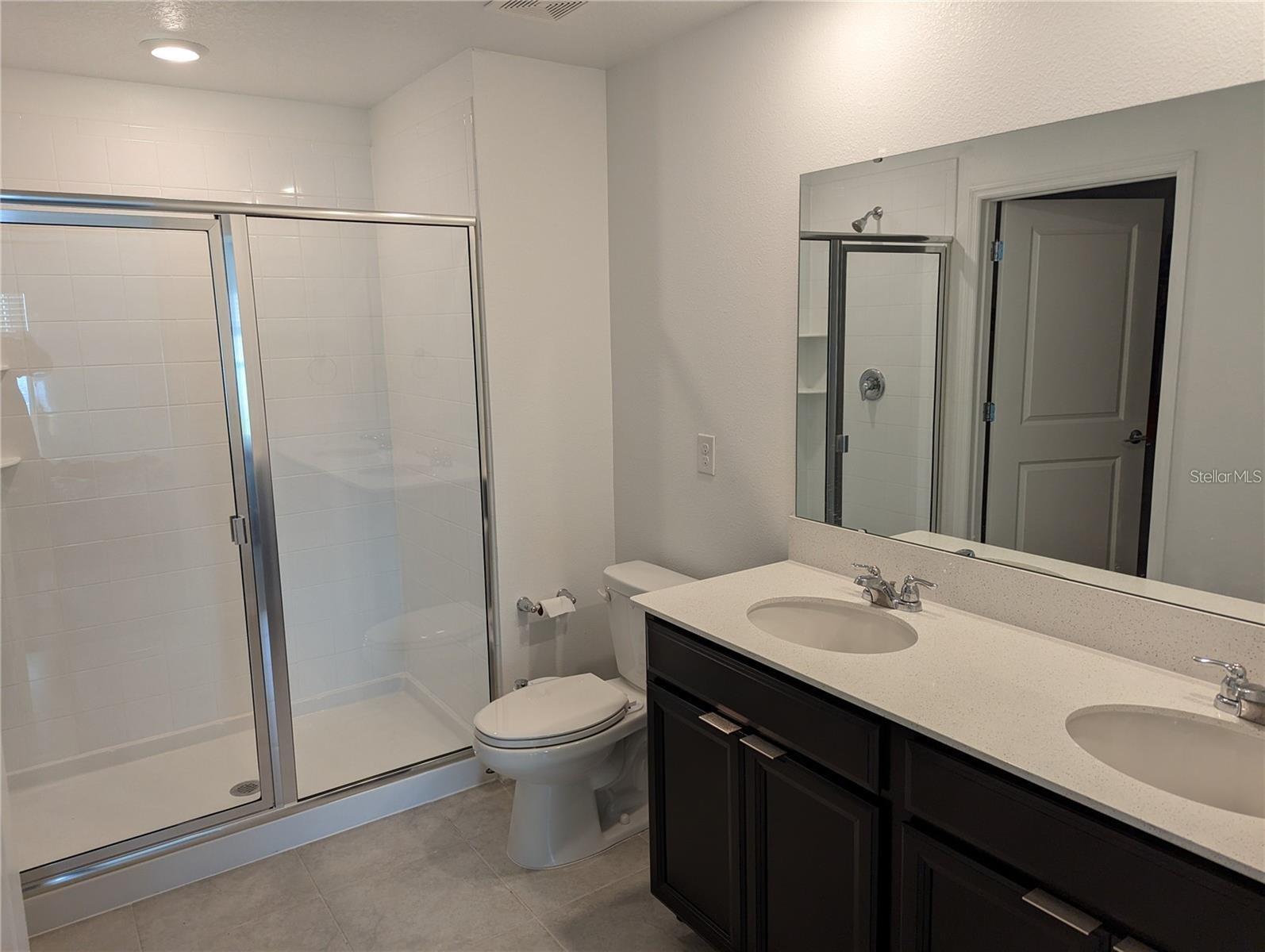 Image 11 of 16 For 292 Pineywoods Street