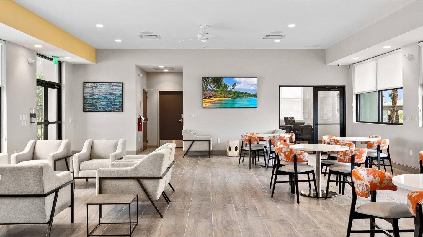 Image 16 of 28 For 2011 Myrtle Pine Street