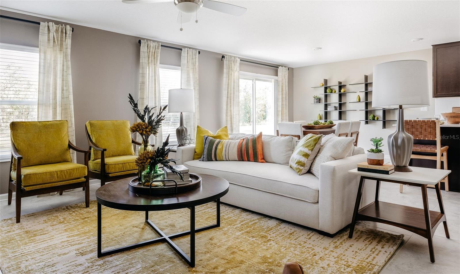 Image 2 of 28 For 2011 Myrtle Pine Street