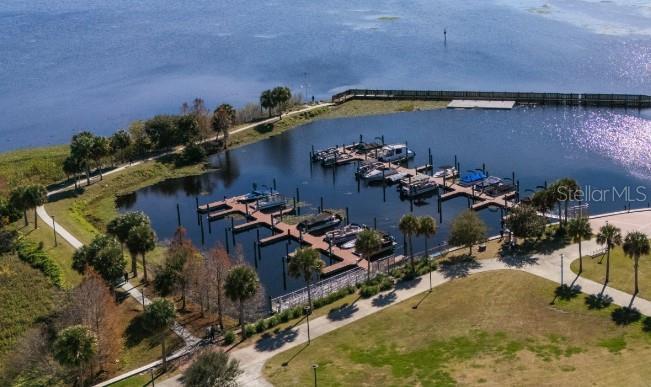 Image 21 of 28 For 2011 Myrtle Pine Street