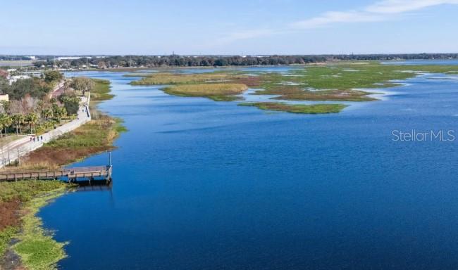 Image 23 of 28 For 2011 Myrtle Pine Street