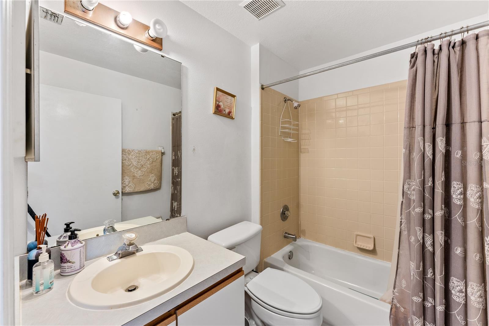 Image 19 of 26 For 9176 Fort Jefferson Boulevard