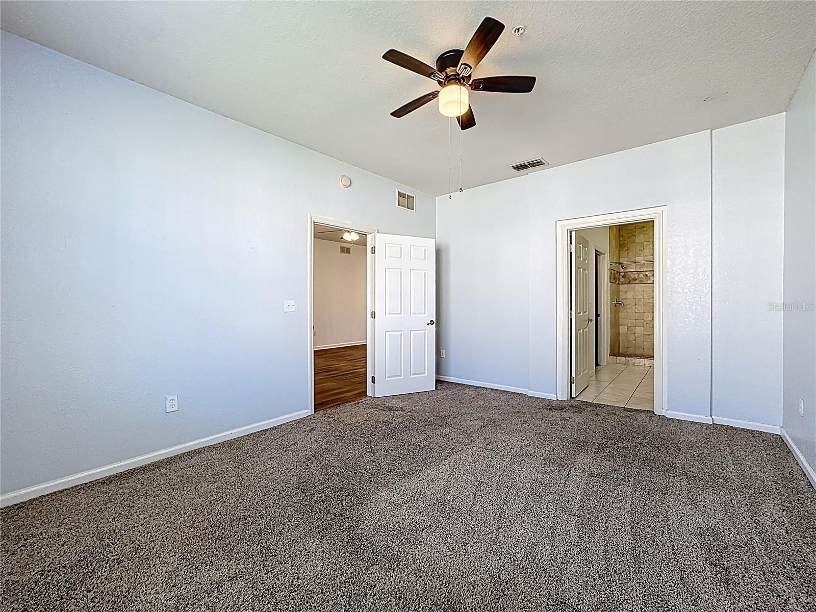 Image 32 of 55 For 3001 Greystone Loop 208