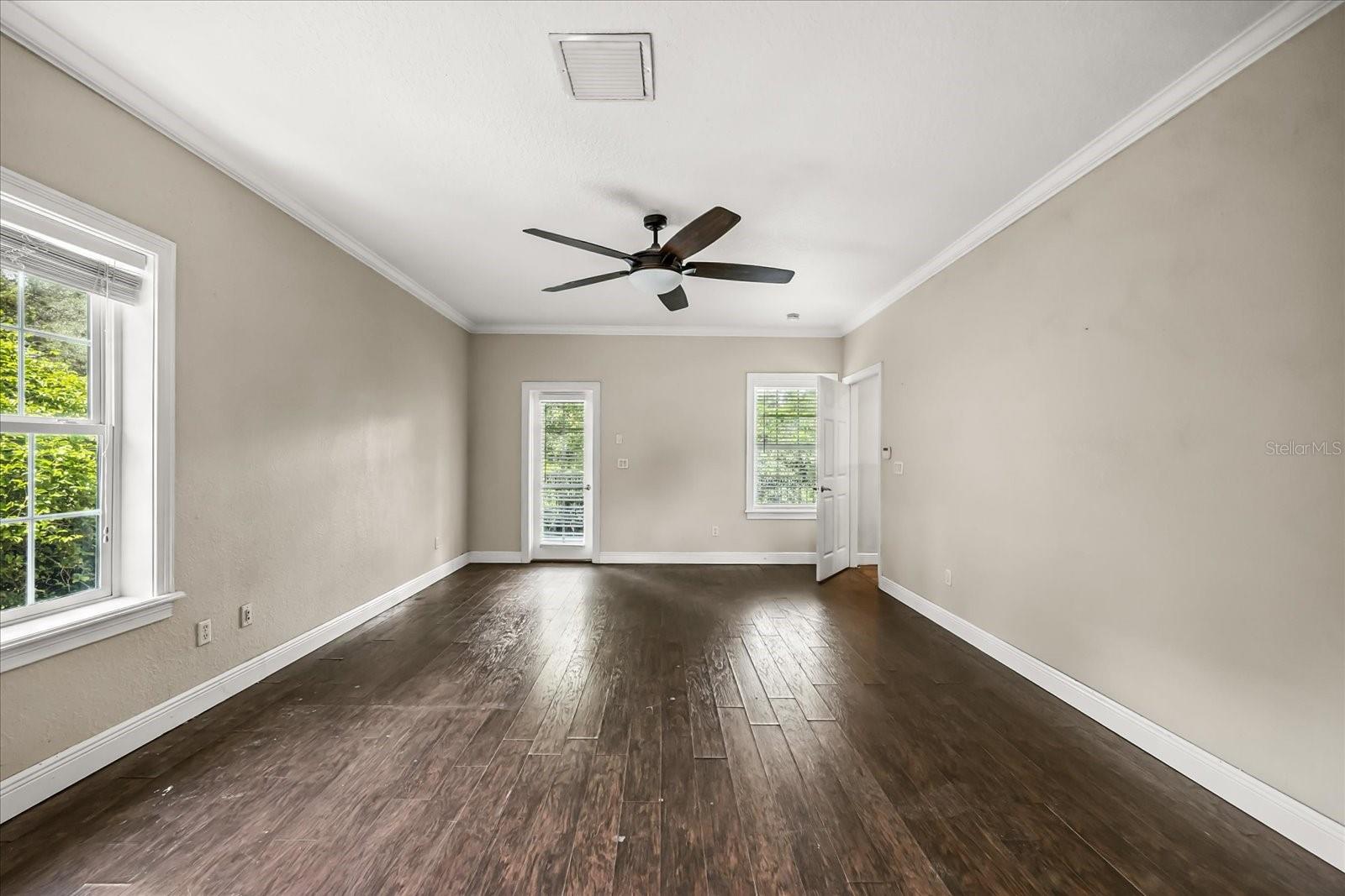 Image 14 of 43 For 3620 Leota Drive