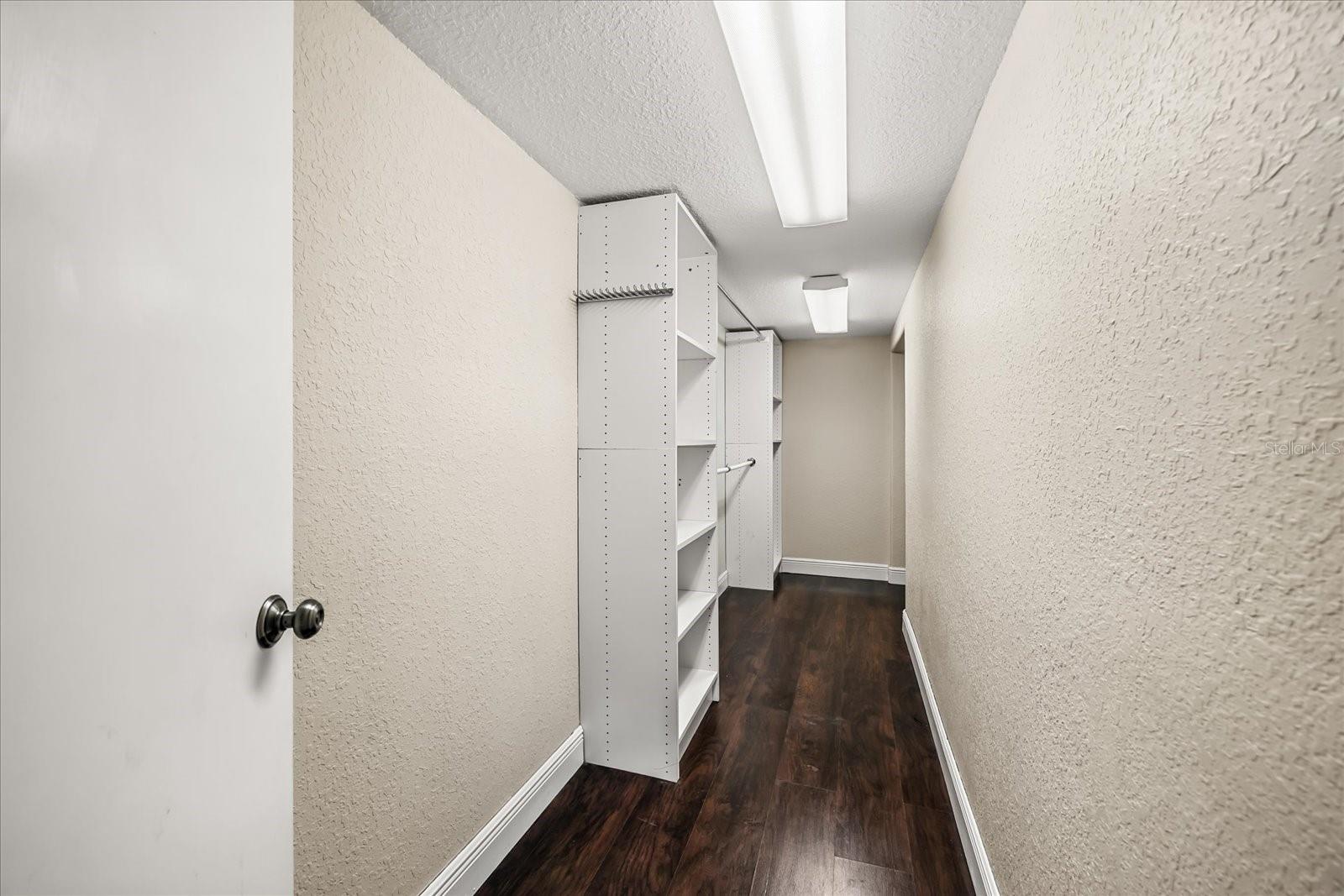 Image 24 of 43 For 3620 Leota Drive