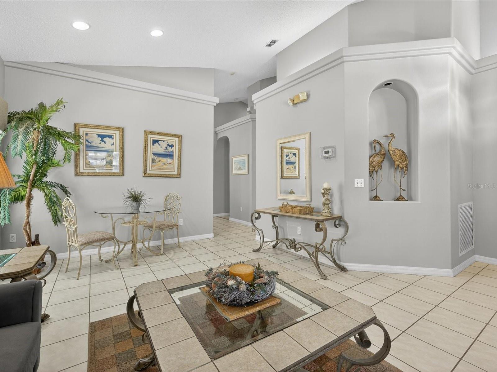 Image 8 of 59 For 16630 Rolling Green Drive
