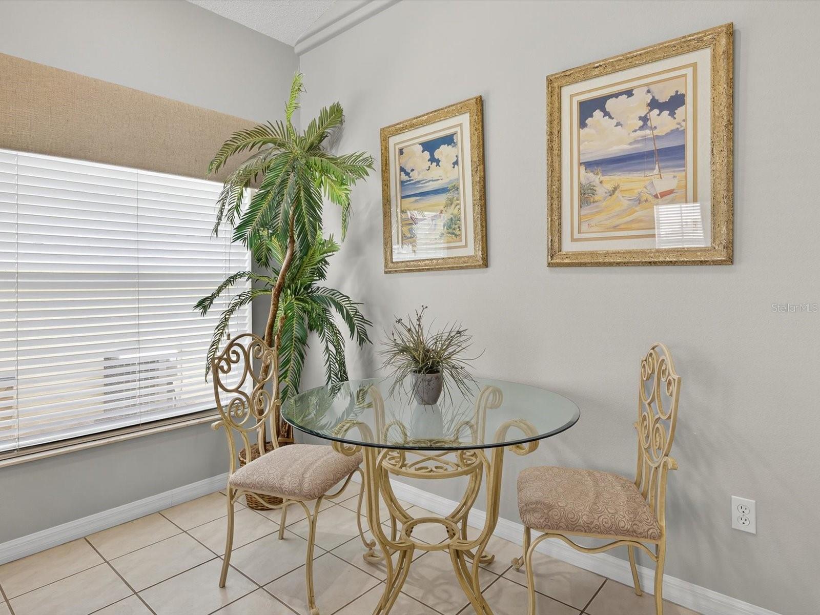 Image 9 of 59 For 16630 Rolling Green Drive