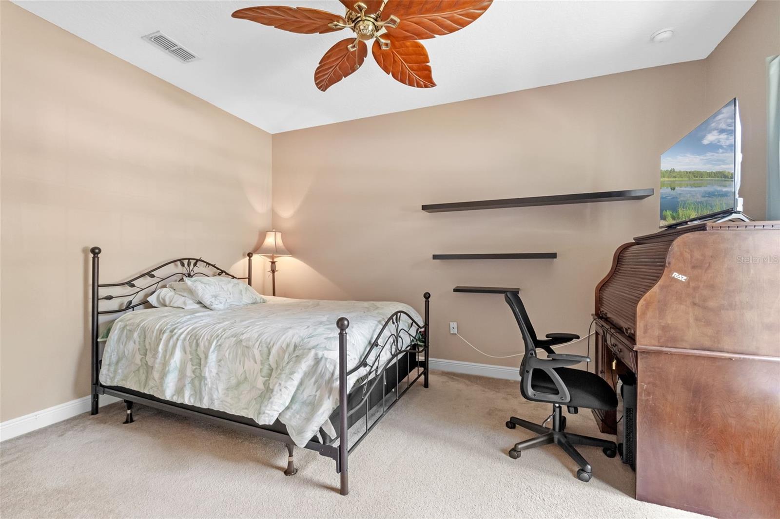 Image 20 of 46 For 1460 Prairie Oaks Drive