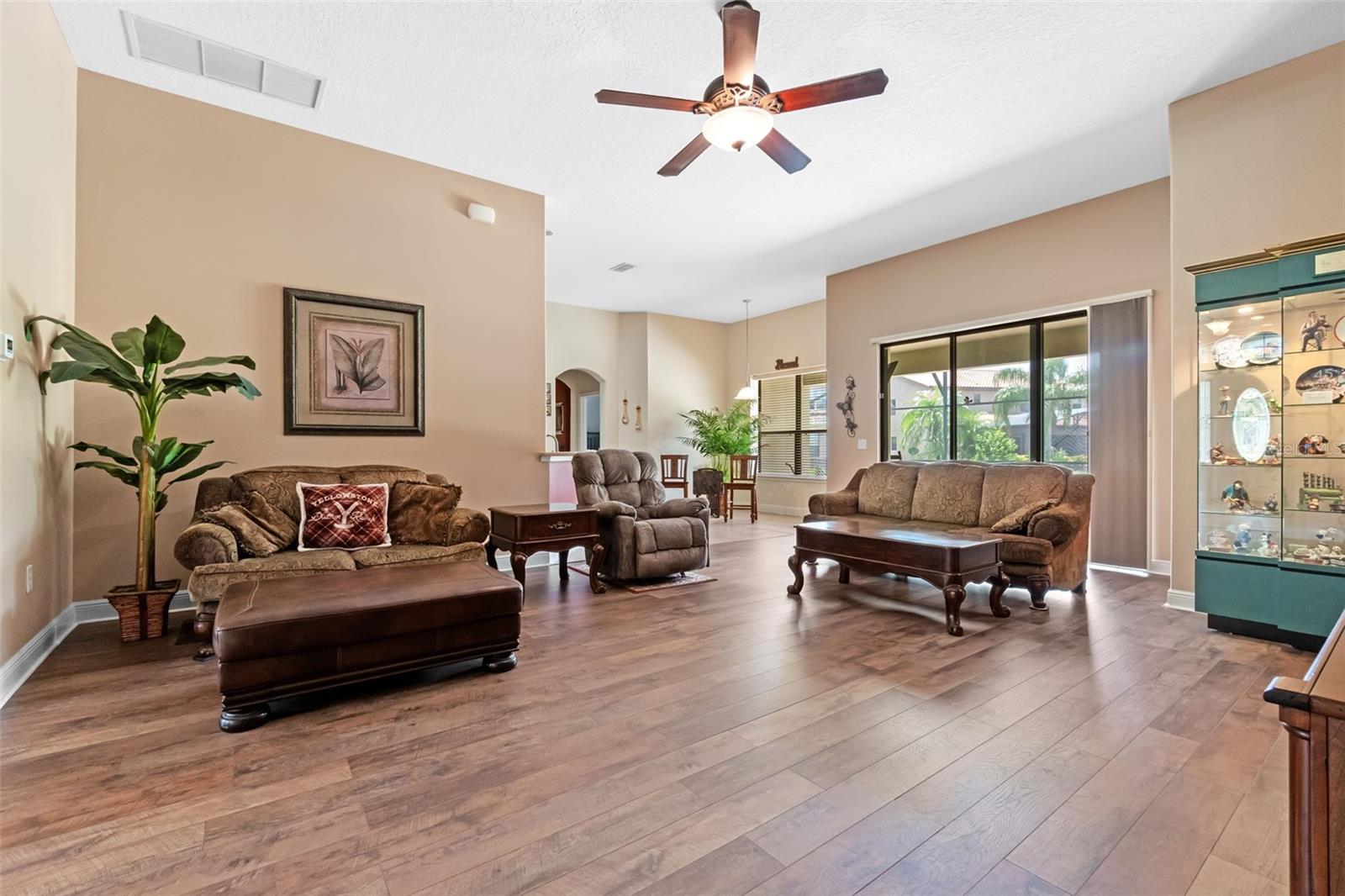 Image 9 of 46 For 1460 Prairie Oaks Drive