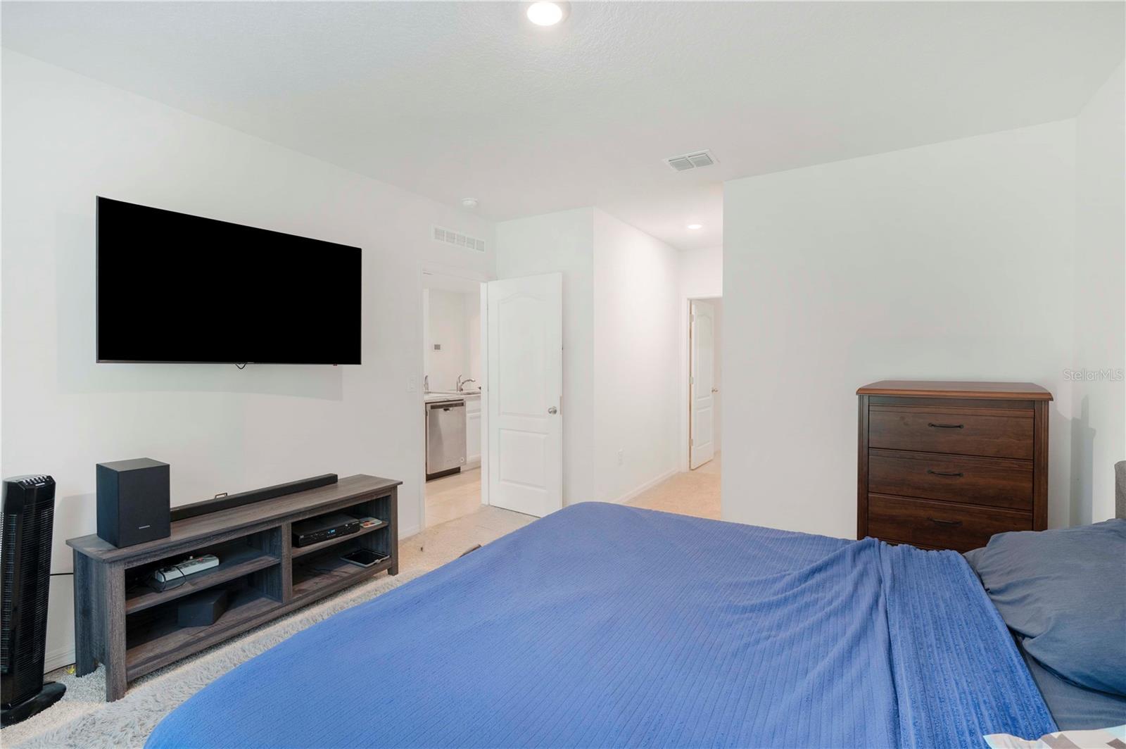 Image 10 of 18 For 321 Charles Drive