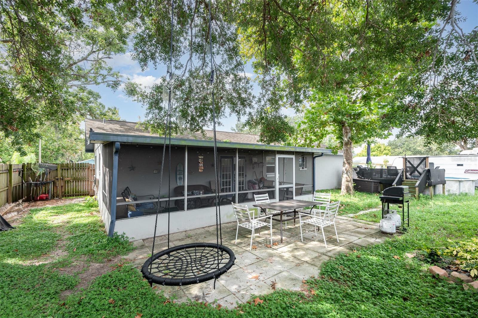 Image 25 of 33 For 1041 Tompkins Drive