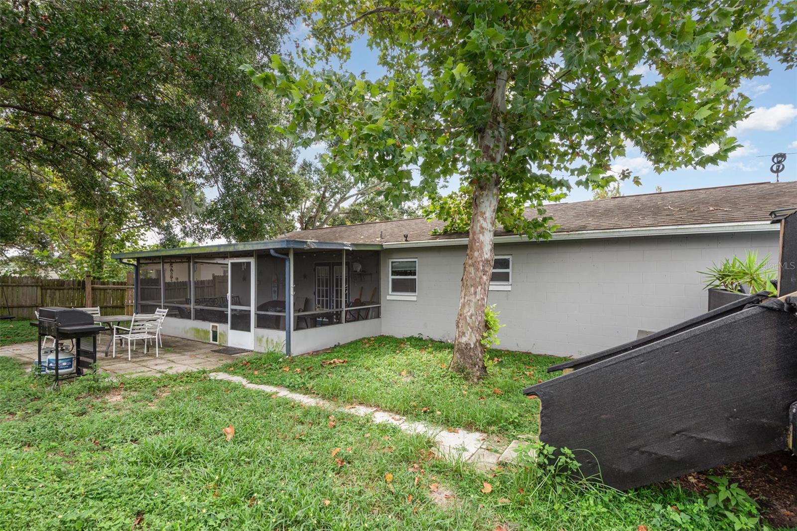 Image 29 of 33 For 1041 Tompkins Drive