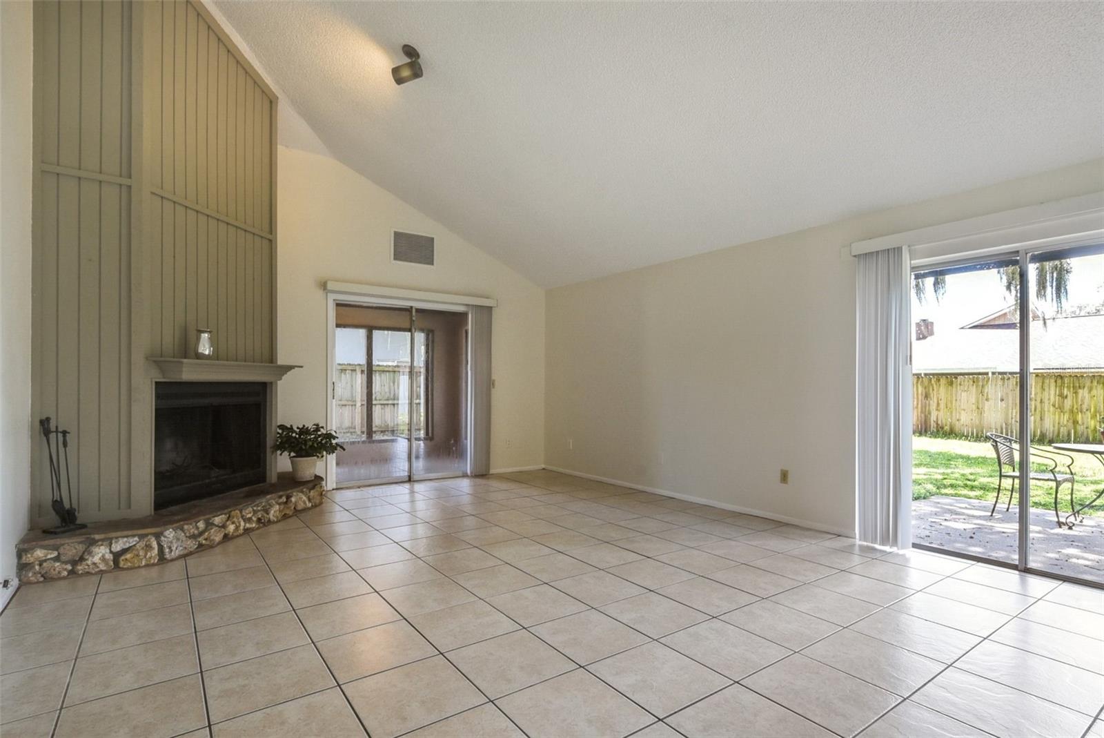 Image 2 of 27 For 309 Redwing Way