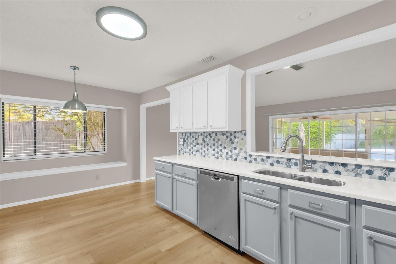 Image 11 of 36 For 359 Westwind Court