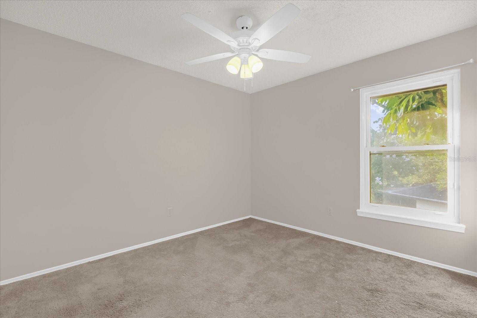 Image 16 of 36 For 359 Westwind Court