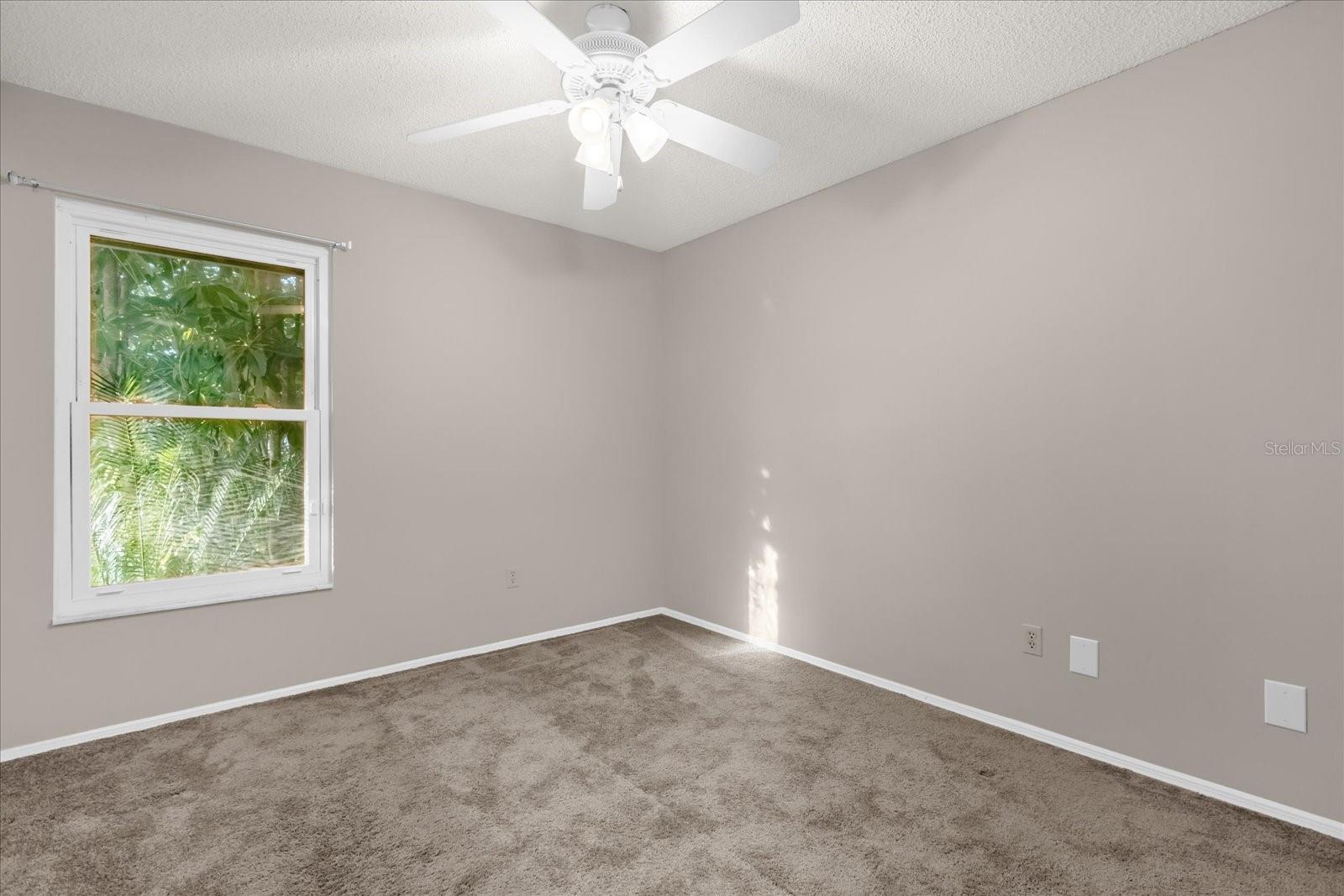 Image 18 of 36 For 359 Westwind Court