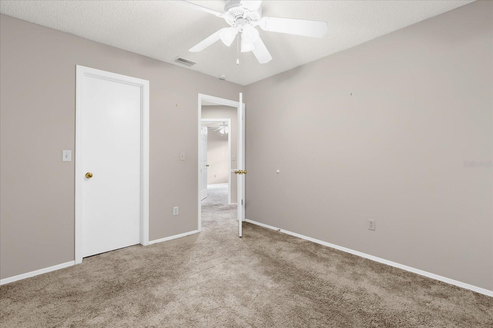 Image 19 of 36 For 359 Westwind Court