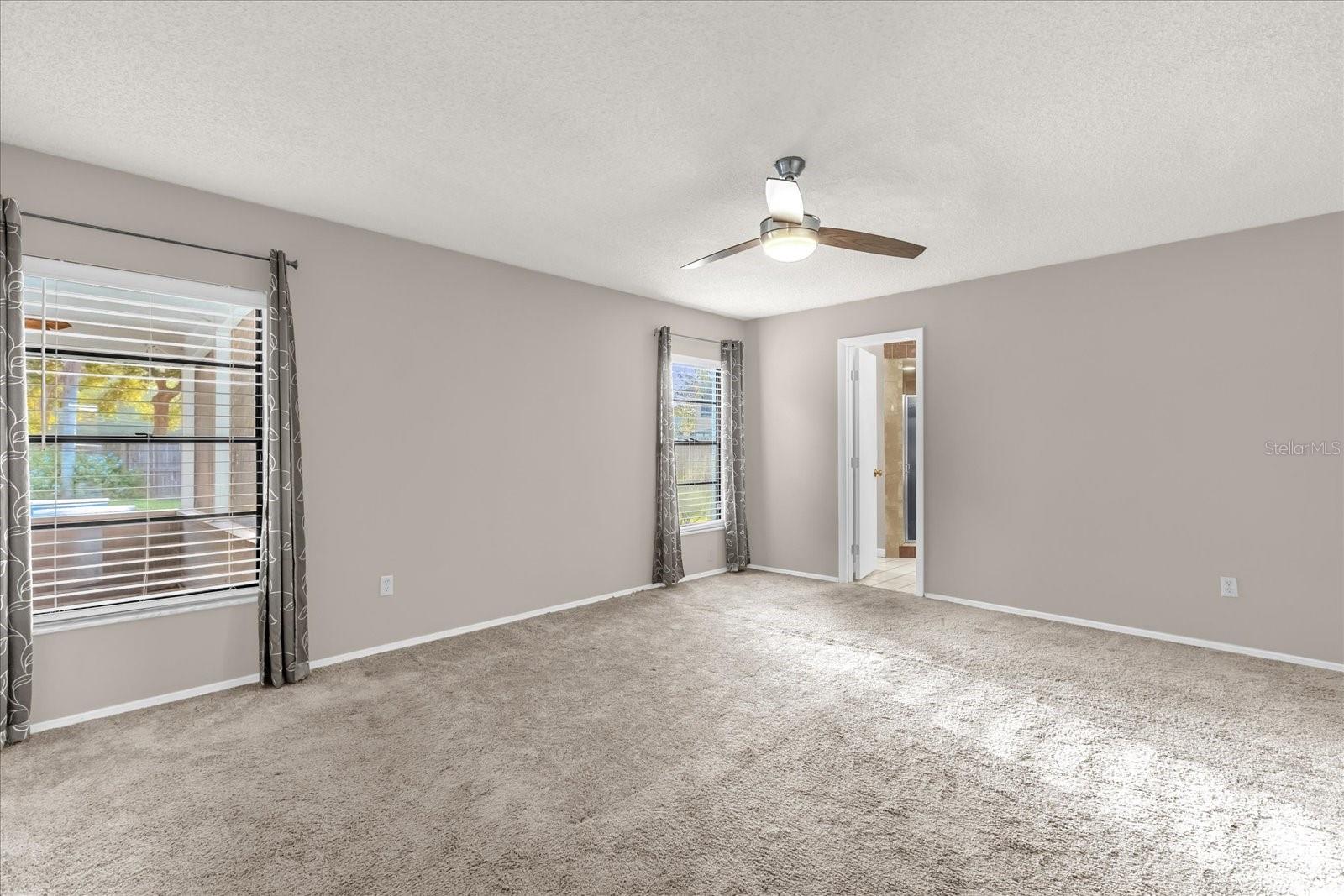 Image 21 of 36 For 359 Westwind Court