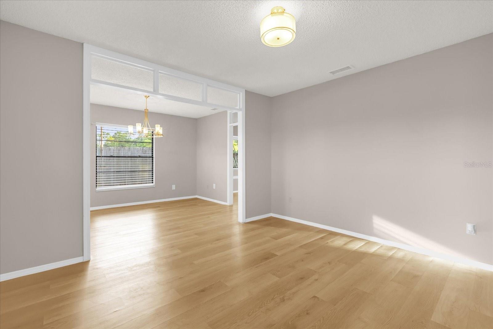 Image 5 of 36 For 359 Westwind Court