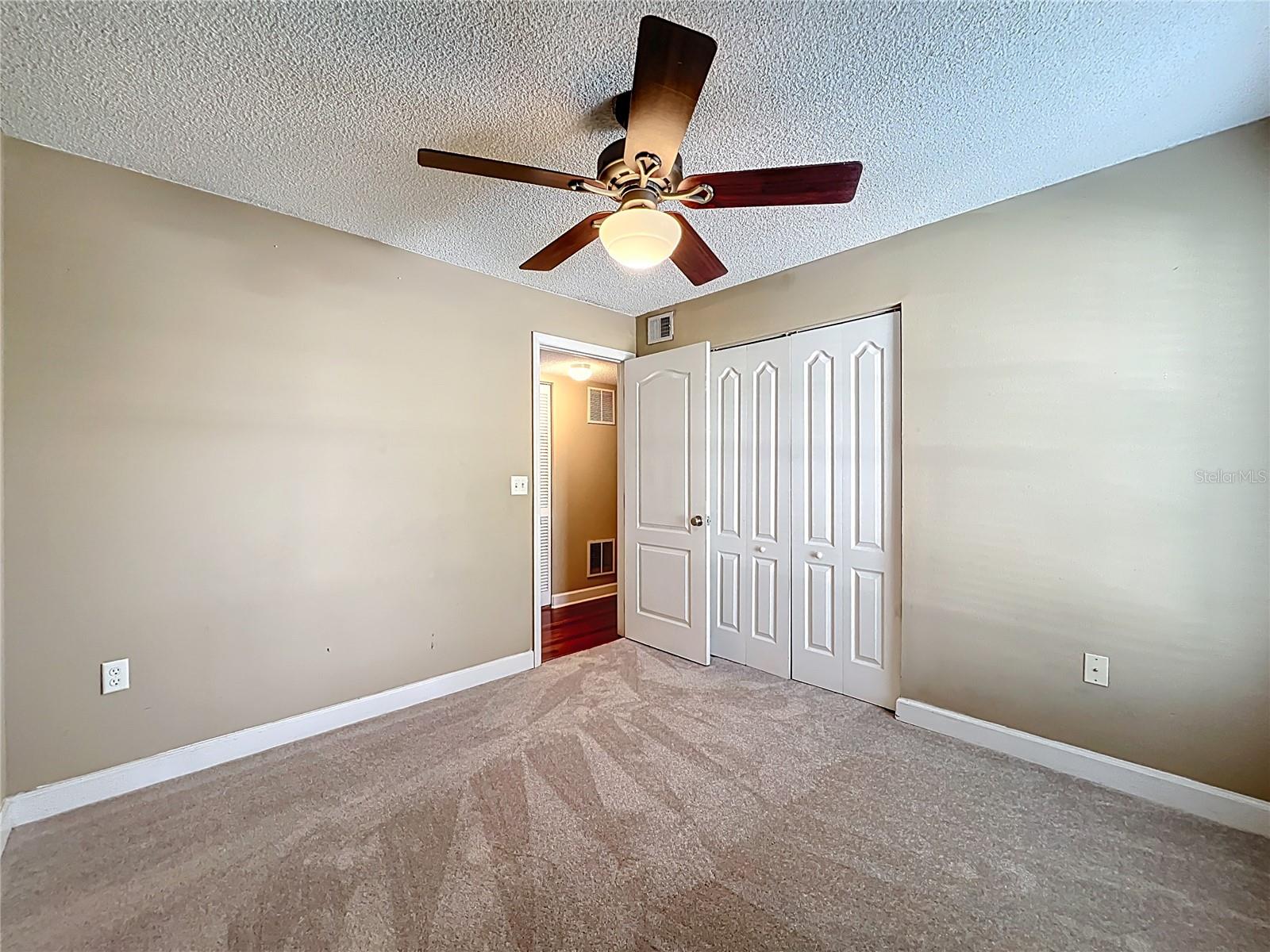 Image 26 of 46 For 2065 Dixie Belle Drive 2065m