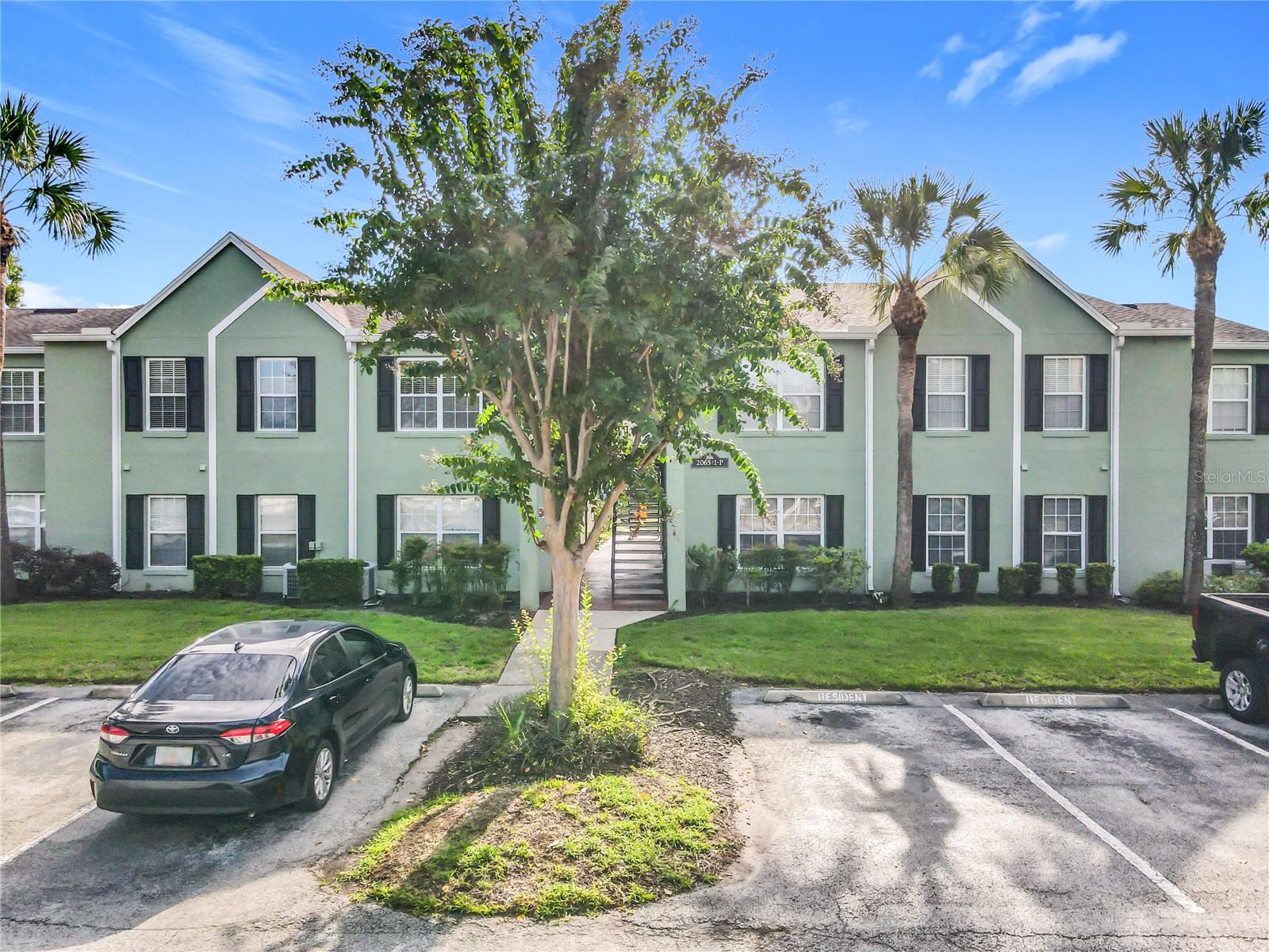 Image 3 of 46 For 2065 Dixie Belle Drive 2065m
