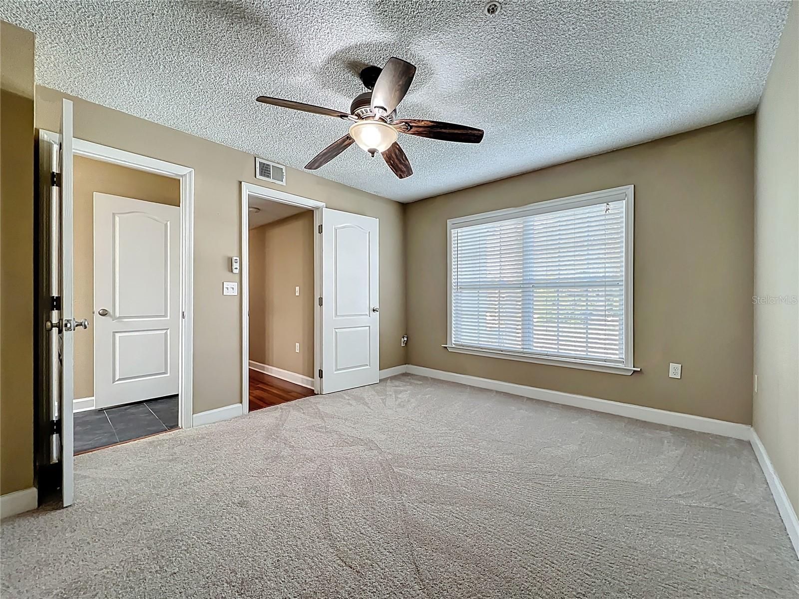 Image 34 of 46 For 2065 Dixie Belle Drive 2065m