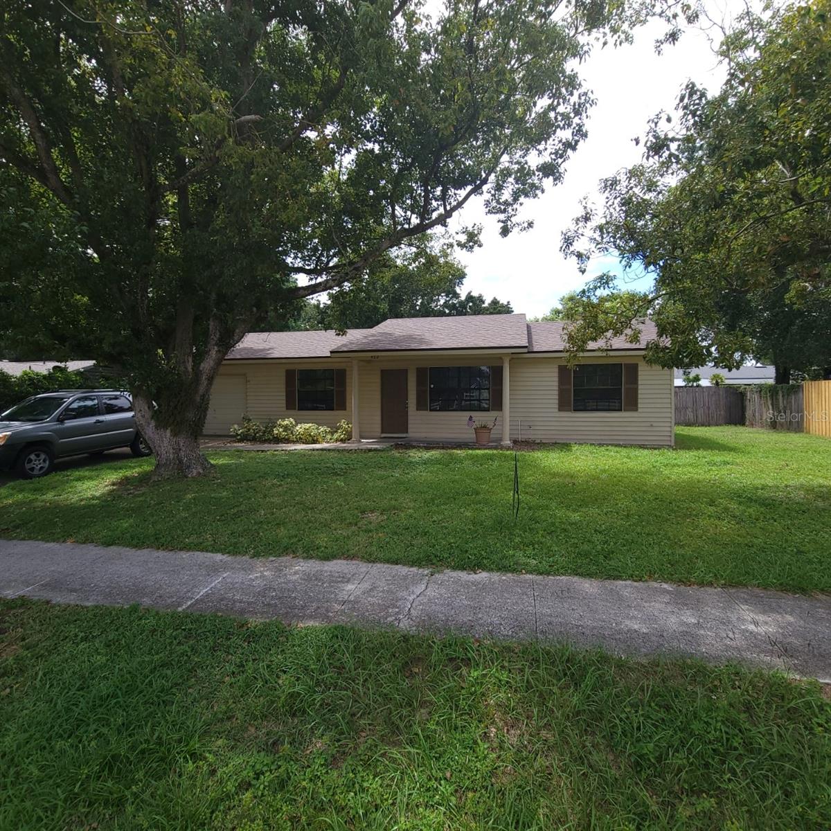 Details for 462 Lake Avenue, APOPKA, FL 32712