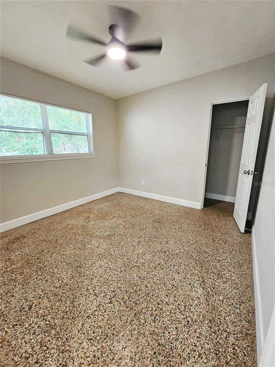 Image 8 of 9 For 940 Grand Street