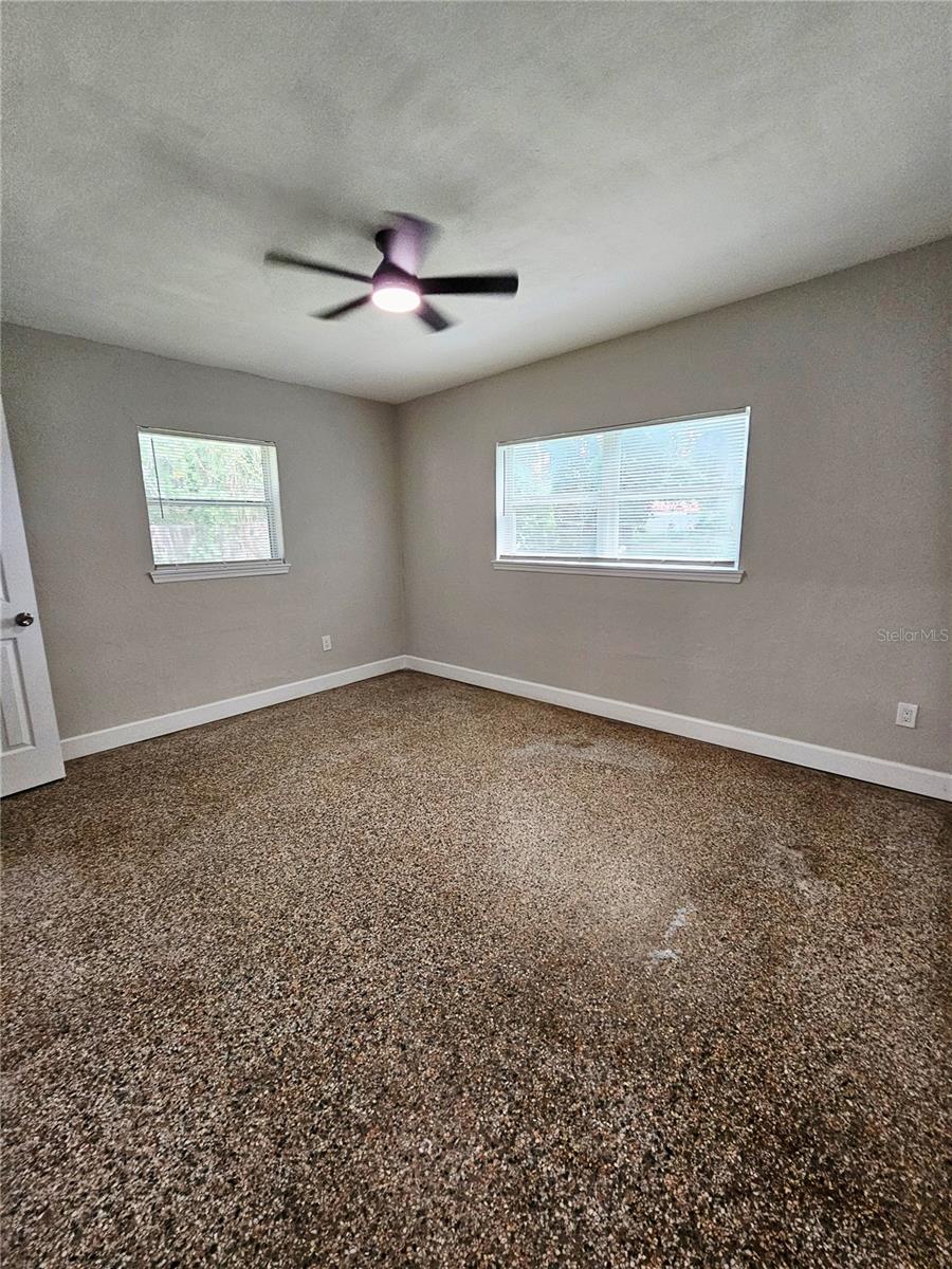Image 9 of 9 For 940 Grand Street