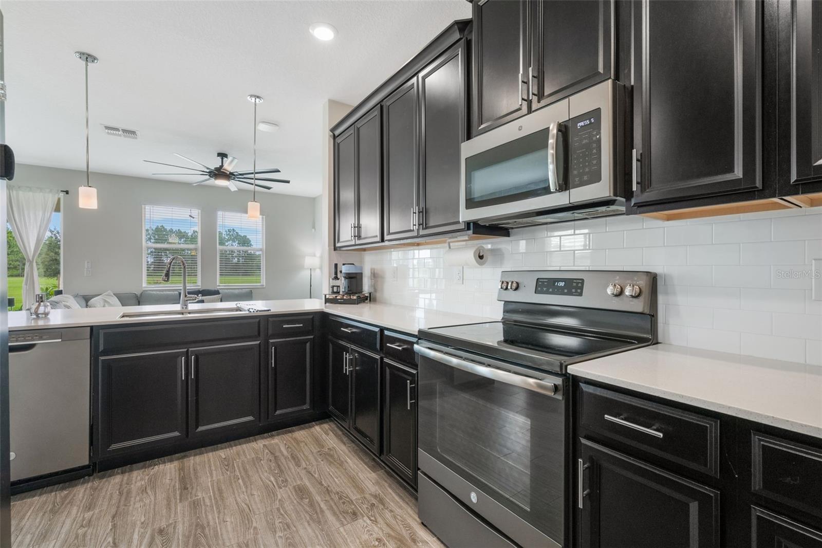 Image 9 of 44 For 12475 Turtle Grass Drive