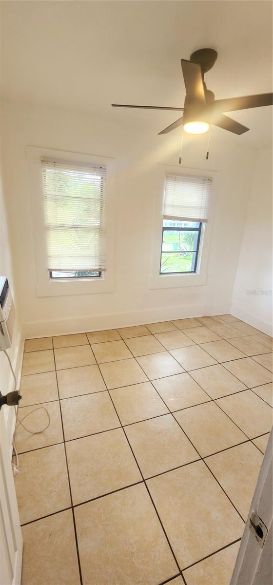 Image 12 of 16 For 301 Avenue B  4