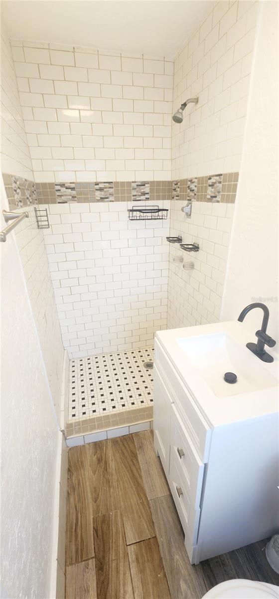 Image 14 of 16 For 301 Avenue B  4