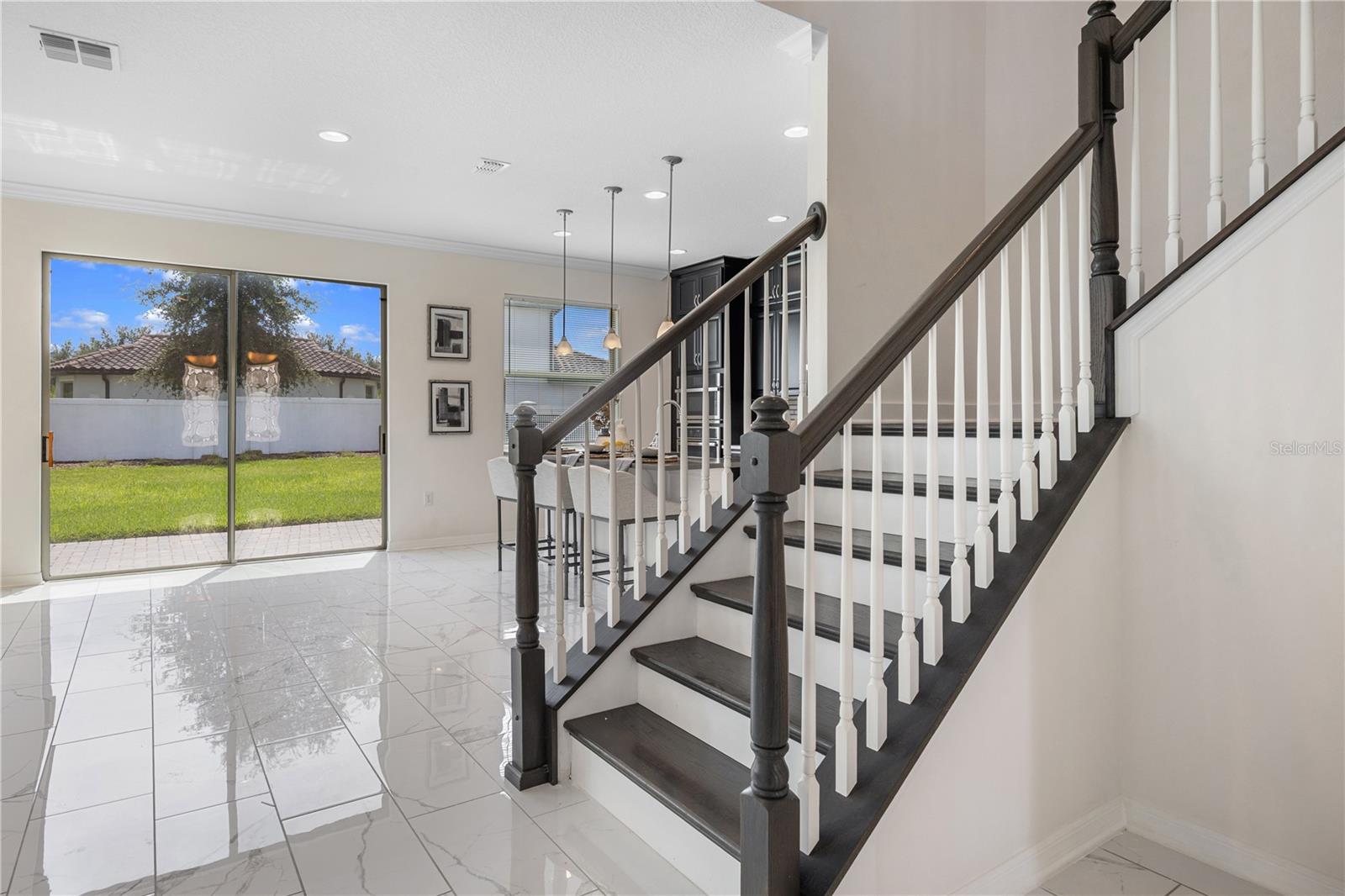 Image 11 of 65 For 10748 Citron Oaks Drive