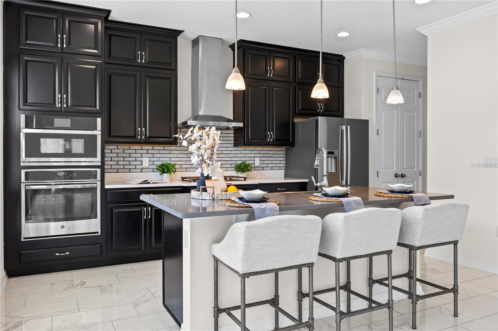 Image 14 of 65 For 10748 Citron Oaks Drive
