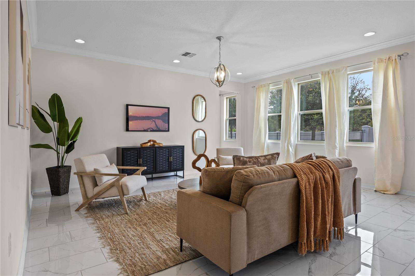 Image 21 of 65 For 10748 Citron Oaks Drive