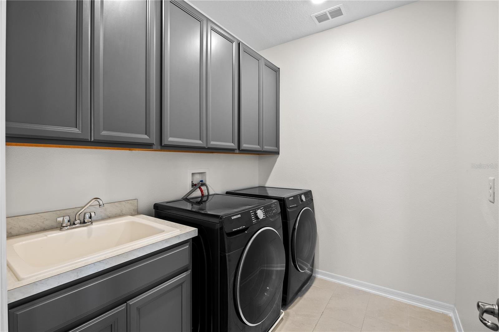Image 49 of 65 For 10748 Citron Oaks Drive