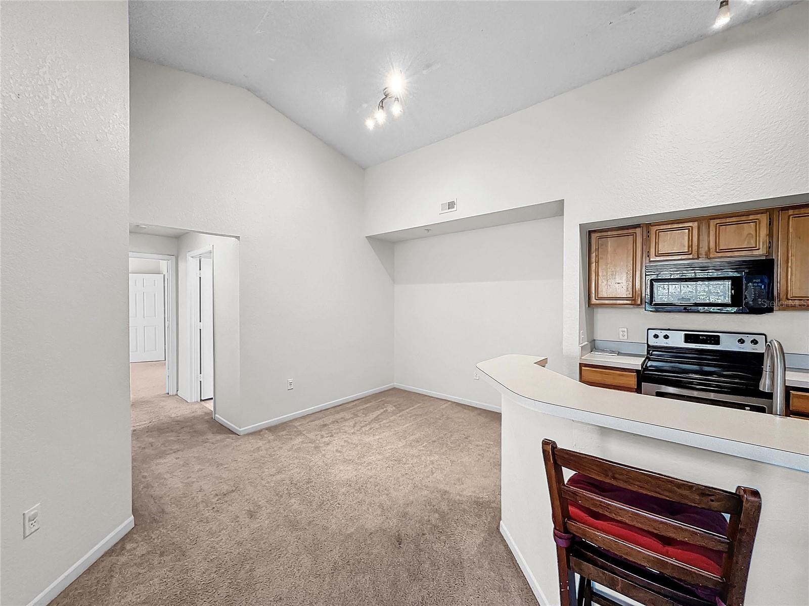 Image 13 of 82 For 13025 Mulberry Park Drive 332