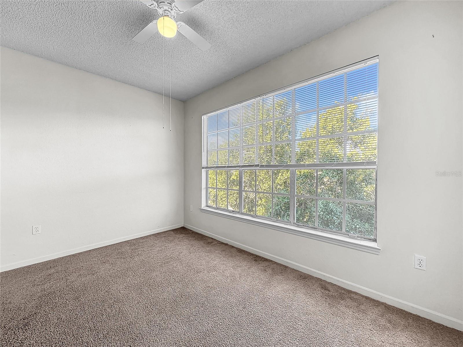 Image 17 of 82 For 13025 Mulberry Park Drive 332