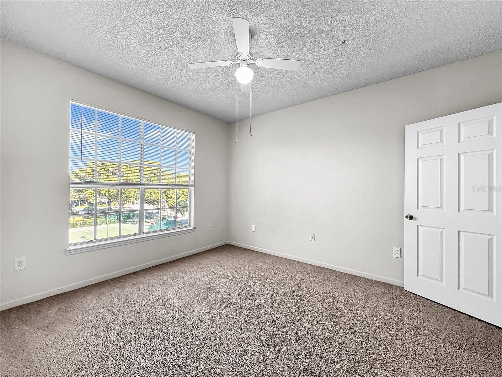 Image 19 of 82 For 13025 Mulberry Park Drive 332