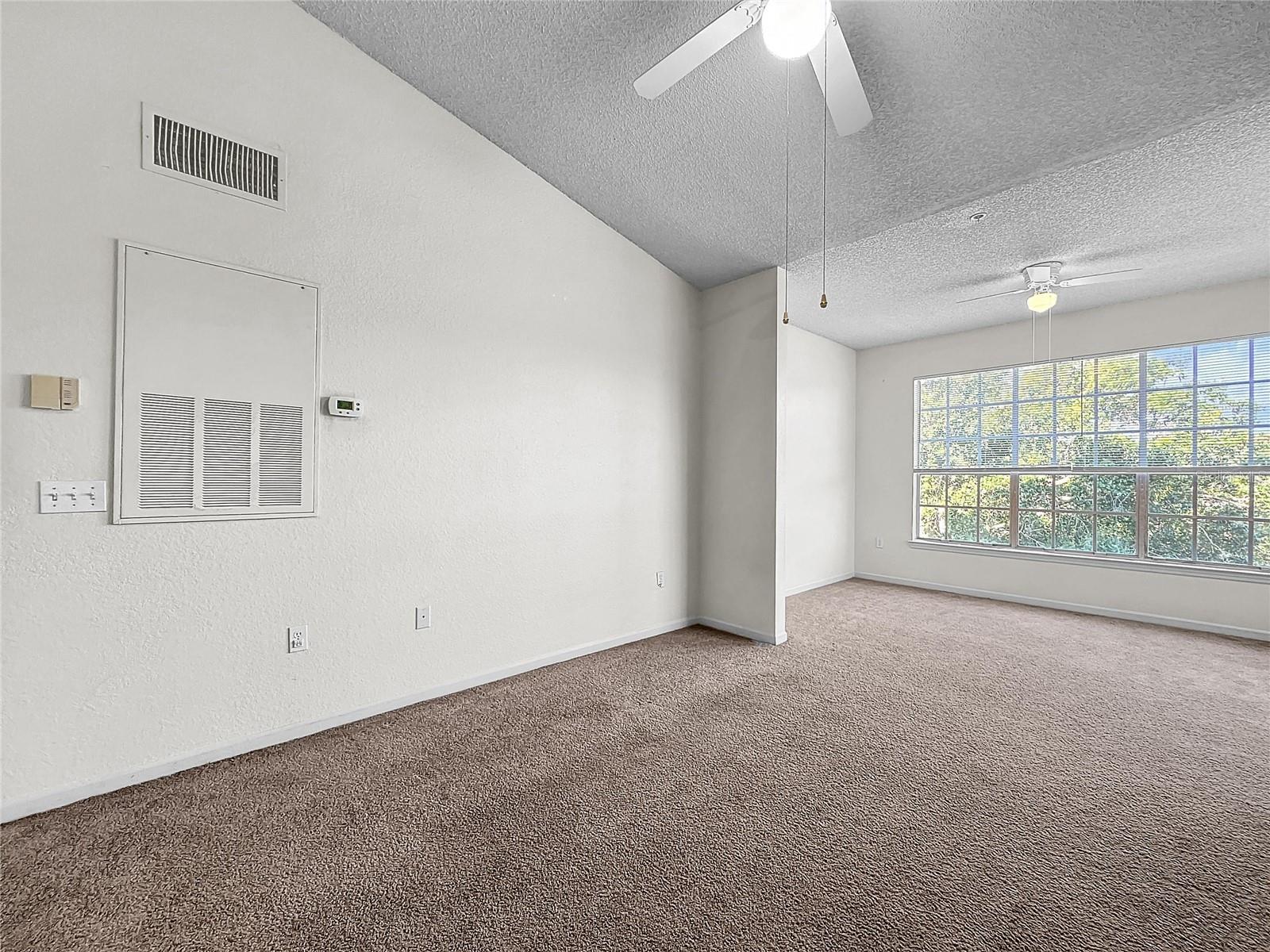 Image 21 of 82 For 13025 Mulberry Park Drive 332